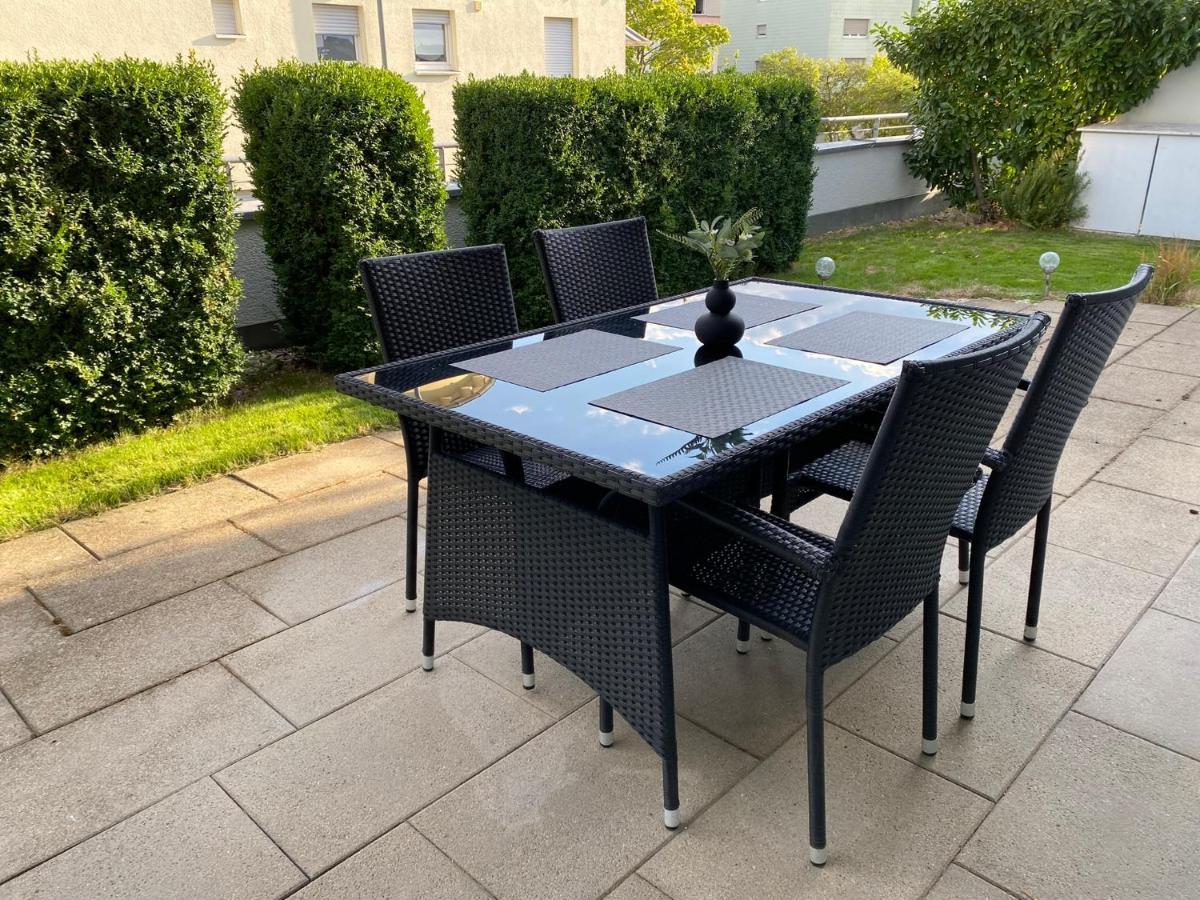 3 Zimmer Apartment In S-Bahn Naehe, 76 Qm, Max 5 Pers, 30Qm Dachterasse, Garage, Internet 1000 Mbit Gaertringen ภายนอก รูปภาพ
