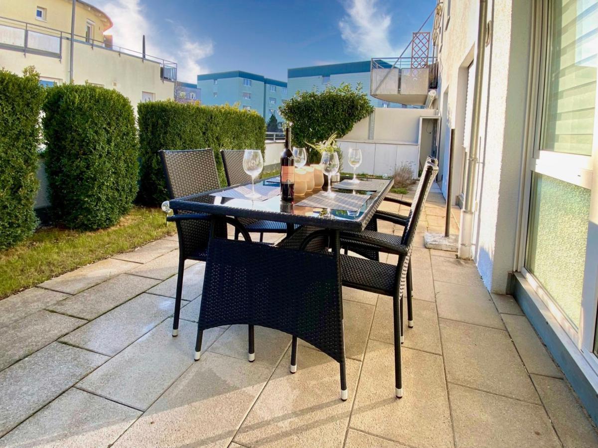 3 Zimmer Apartment In S-Bahn Naehe, 76 Qm, Max 5 Pers, 30Qm Dachterasse, Garage, Internet 1000 Mbit Gaertringen ภายนอก รูปภาพ